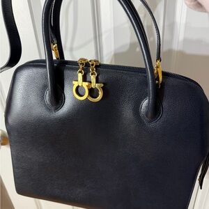 Vintage Salvatore Ferragamo Navy Blue Tote Shoulder bag Gancini Vitello